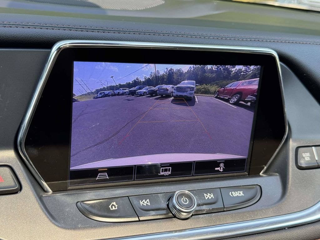 Used 2022 Chevrolet Blazer Premier w/ Enhanced Convenience Package AWD/4WD image 5
