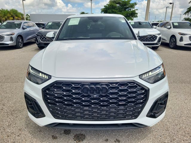 Certified 2023 Audi Q5 2.0T Prestige AWD/4WD image 3