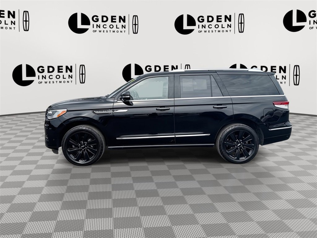 Used 2024 Lincoln Navigator Reserve image 5