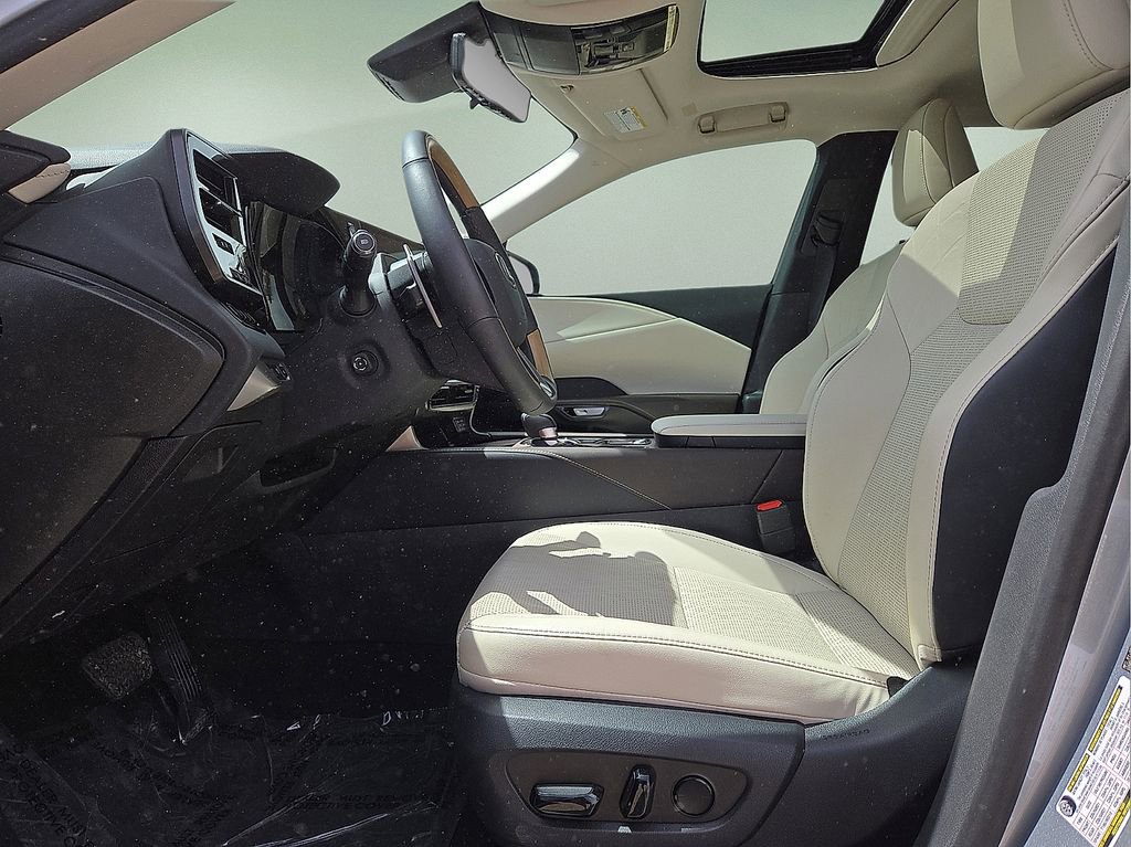 Used 2025 Lexus RX 350 Premium Plus w/ Convenience Package FWD image 23