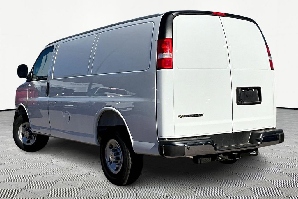 New 2025 Chevrolet Express 2500 w/ Driver Convenience Package image 3