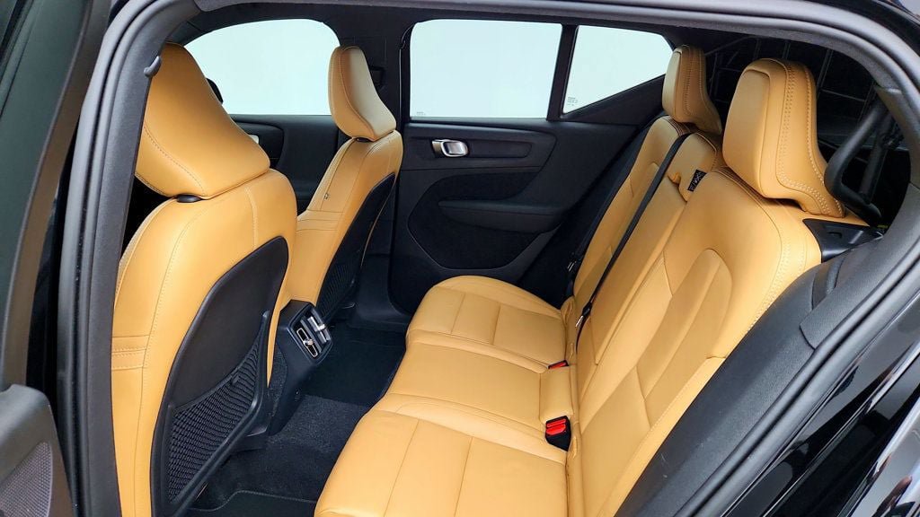 Used 2019 Volvo XC40 T5 Momentum AWD/4WD image 20