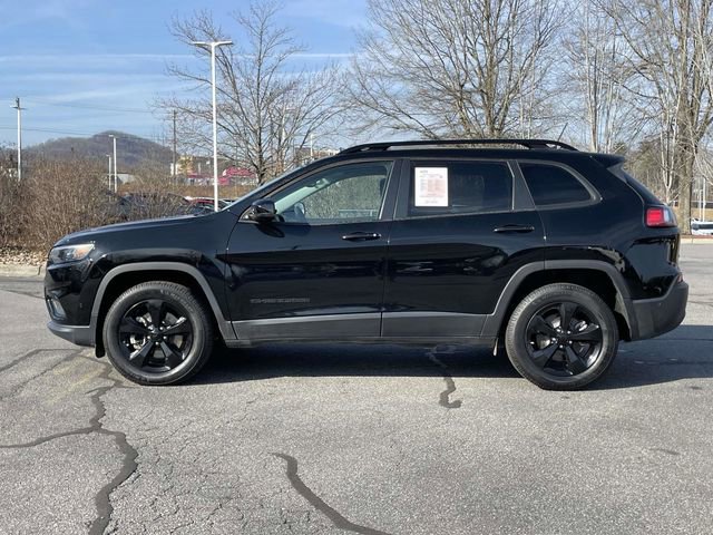 Used 2023 Jeep Cherokee Altitude Lux w/ Lux Elite Package image 2
