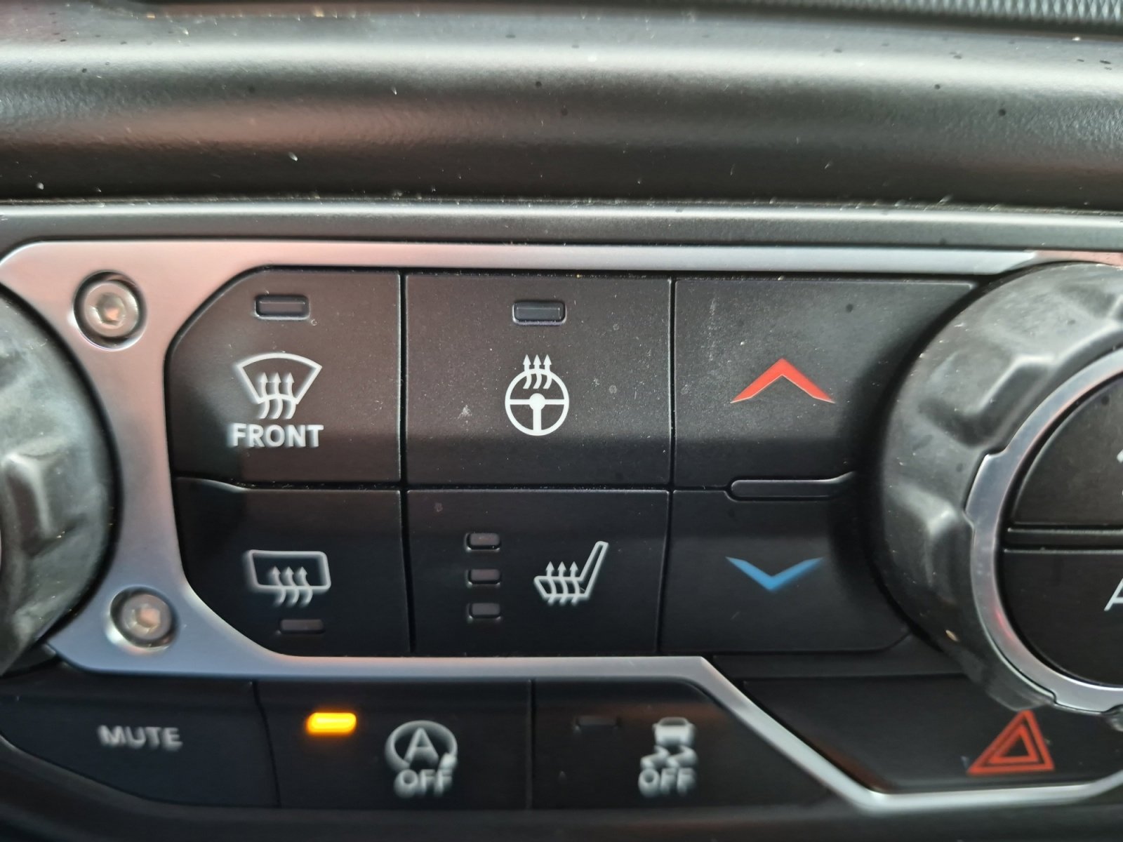 Used 2020 Jeep Wrangler Unlimited Rubicon image 25