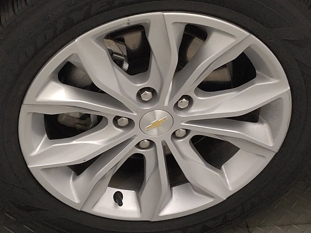 Used 2025 Chevrolet Malibu LT FWD image 31