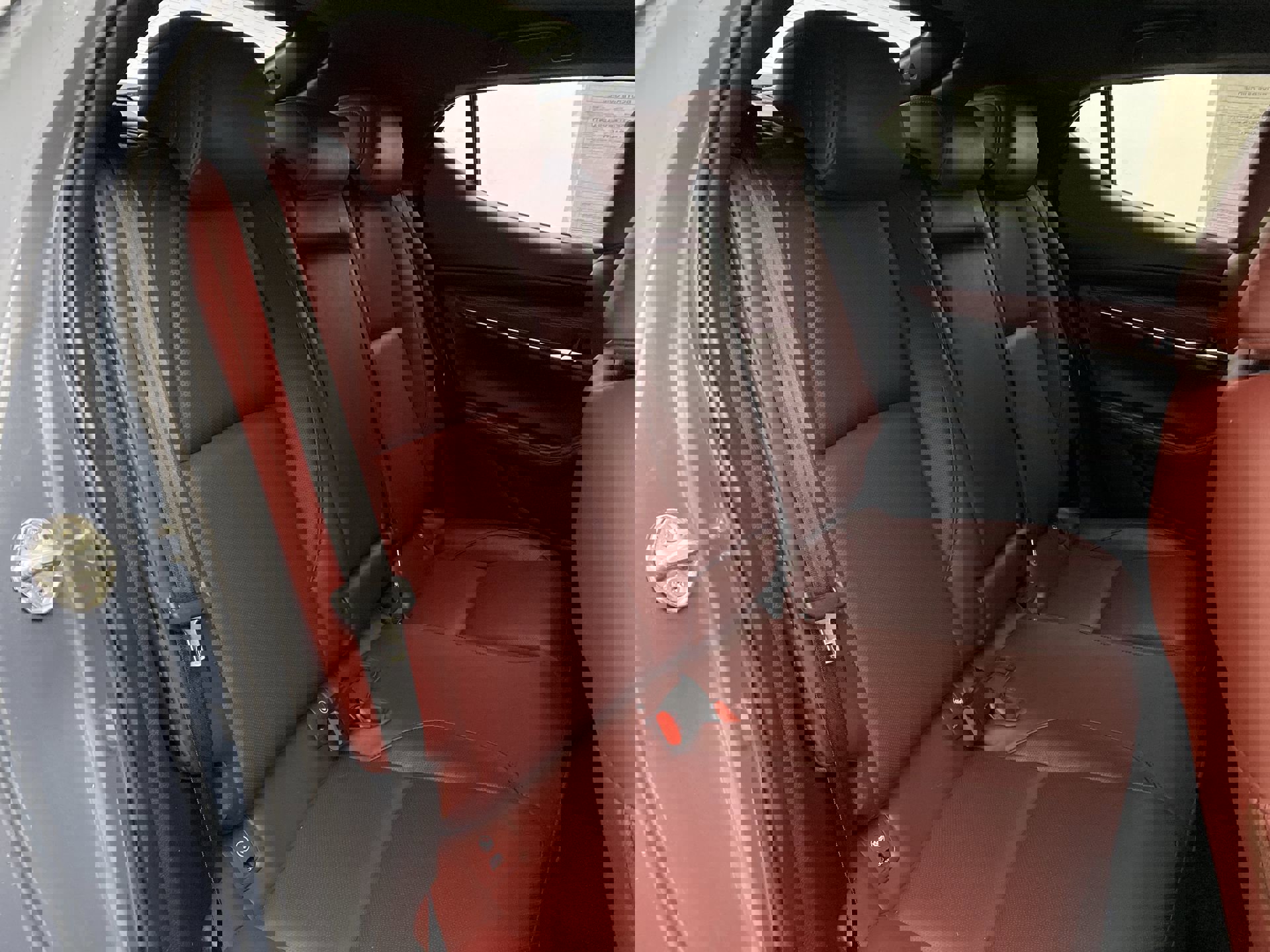 Used 2021 MAZDA MAZDA3 Hatchback w/Premium Plus Pkg image 19