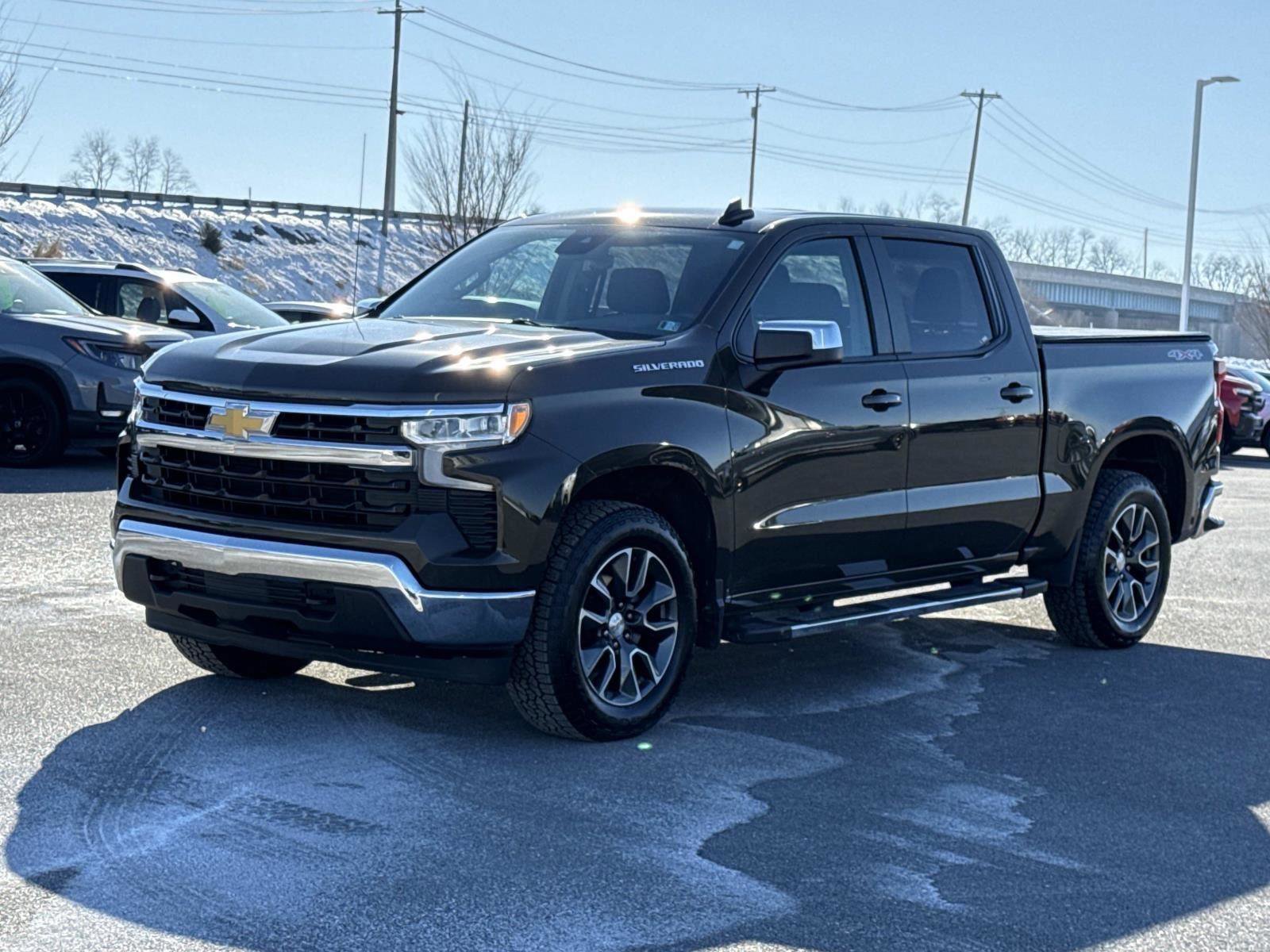 Used 2023 Chevrolet Silverado 1500 LT image 27