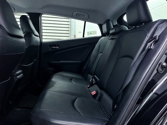 Used 2018 Toyota Prius Three Touring image 38