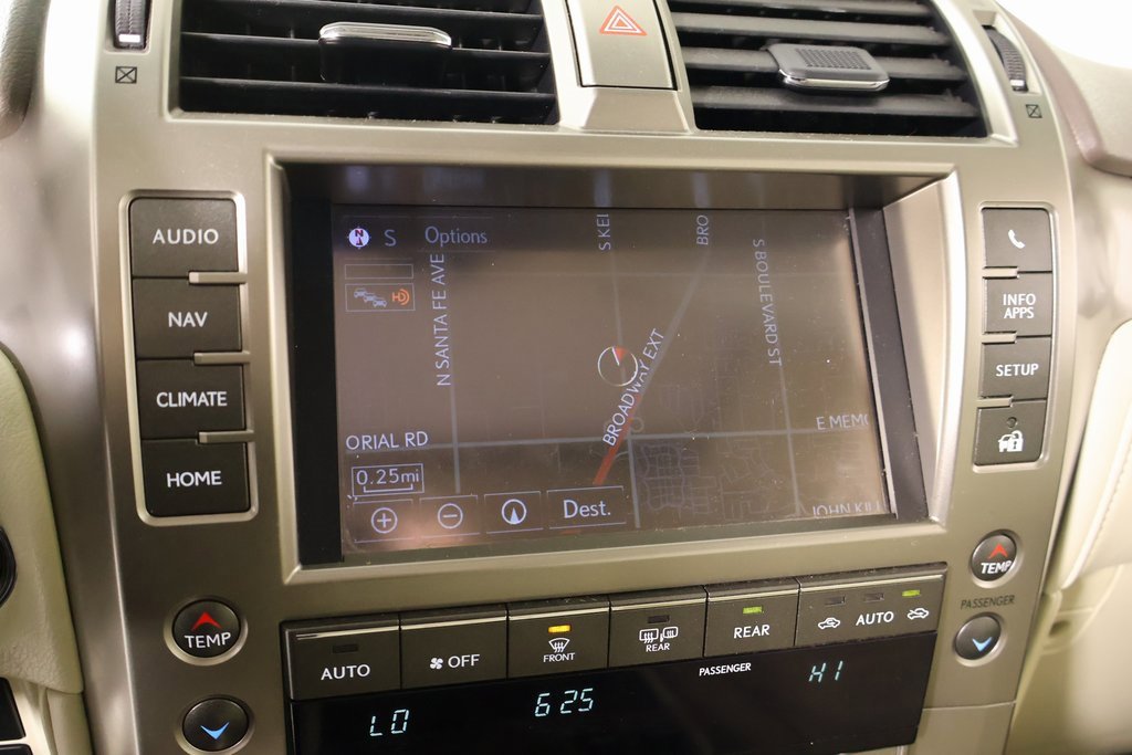 Used 2017 Lexus GX 460 image 7