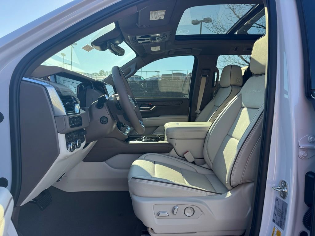New 2026 GMC Yukon Denali w/ Denali Reserve Package image 22