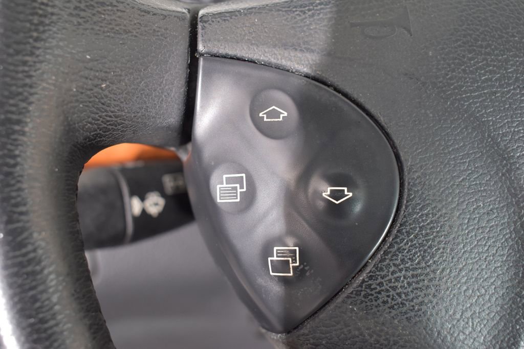 Used 2004 Mercedes-Benz E 500 Sedan image 16