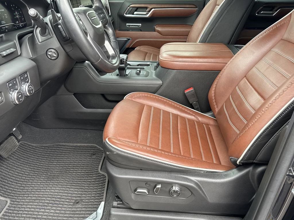Used 2023 GMC Sierra 1500 Denali Ultimate image 12