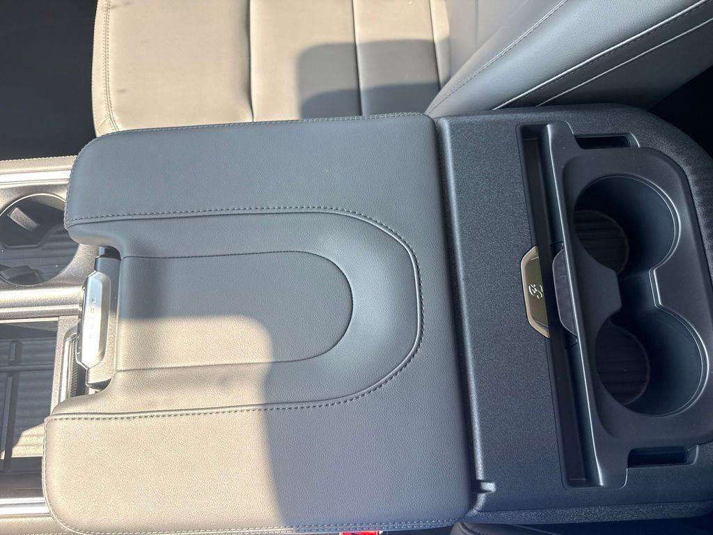 New 2026 Ford Expedition Active RWD image 38
