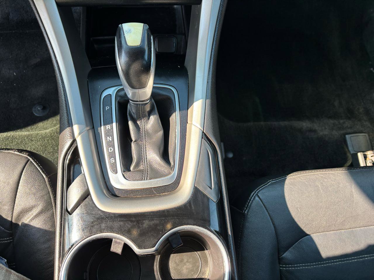 Used 2016 Ford Fusion SE w/ Equipment Group 202A image 20