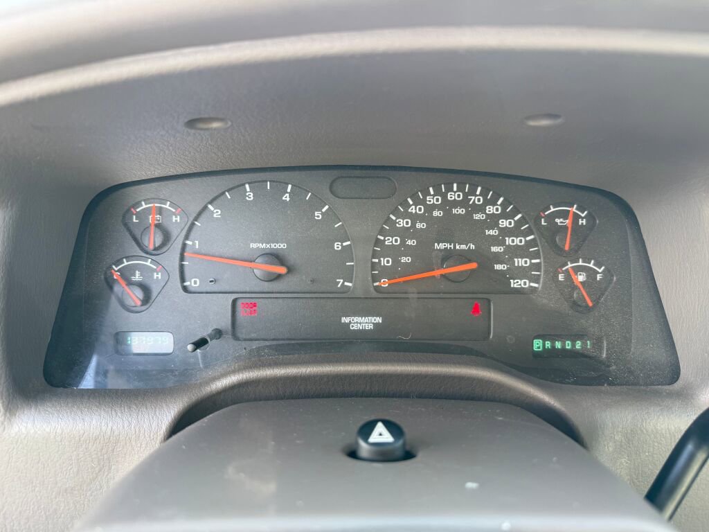 Used 2002 Dodge Durango SLT Plus image 12