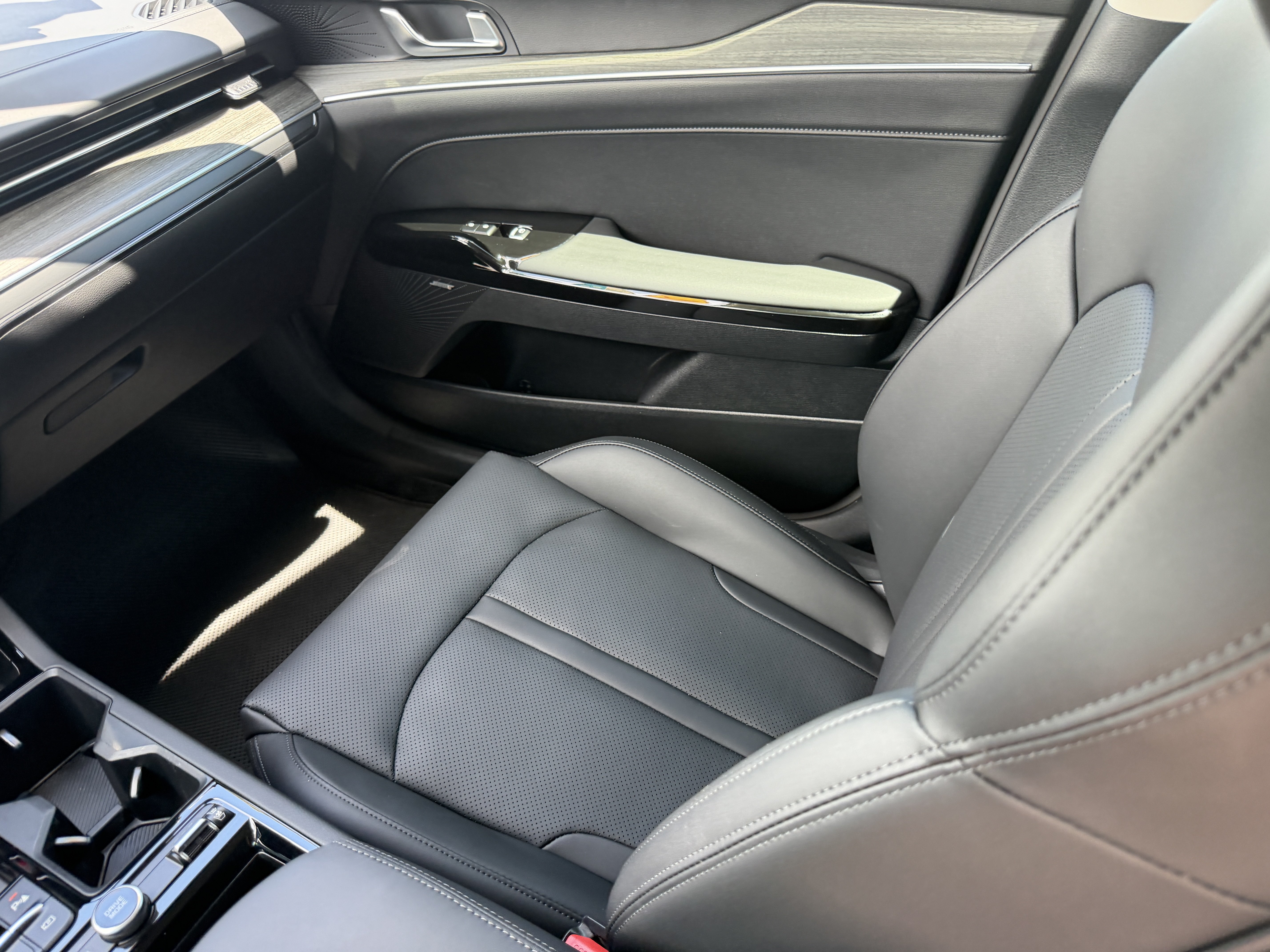Certified 2025 Kia K5 EX FWD image 16