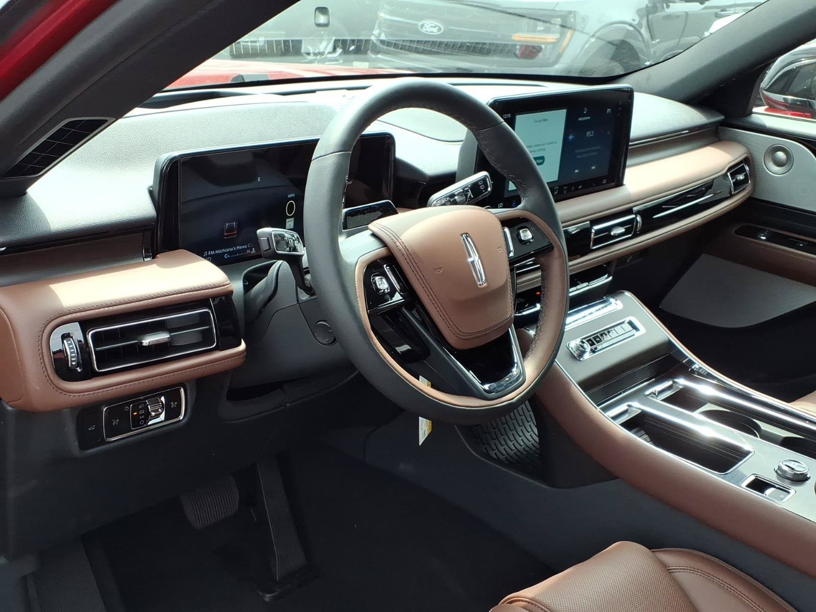 New 2026 Lincoln Aviator Reserve AWD/4WD image 5