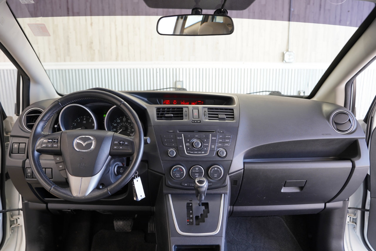 Used 2014 MAZDA MAZDA5 Grand Touring image 17