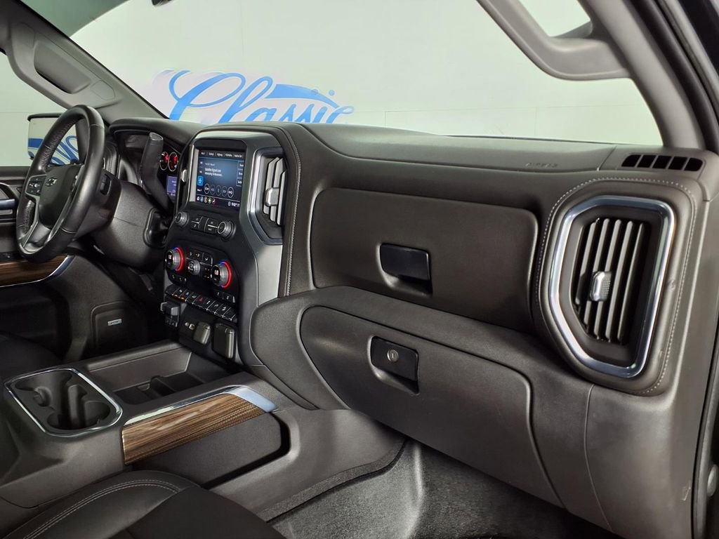 Used 2020 Chevrolet Silverado 1500 LT Trail Boss AWD/4WD image 8