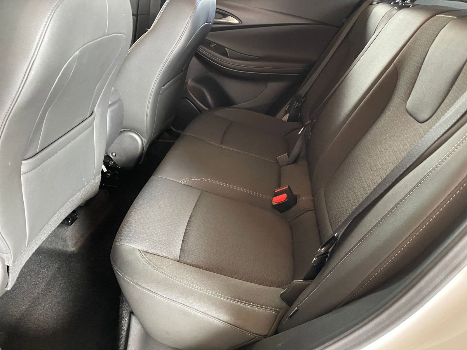 Used 2025 Buick Encore GX Preferred image 24