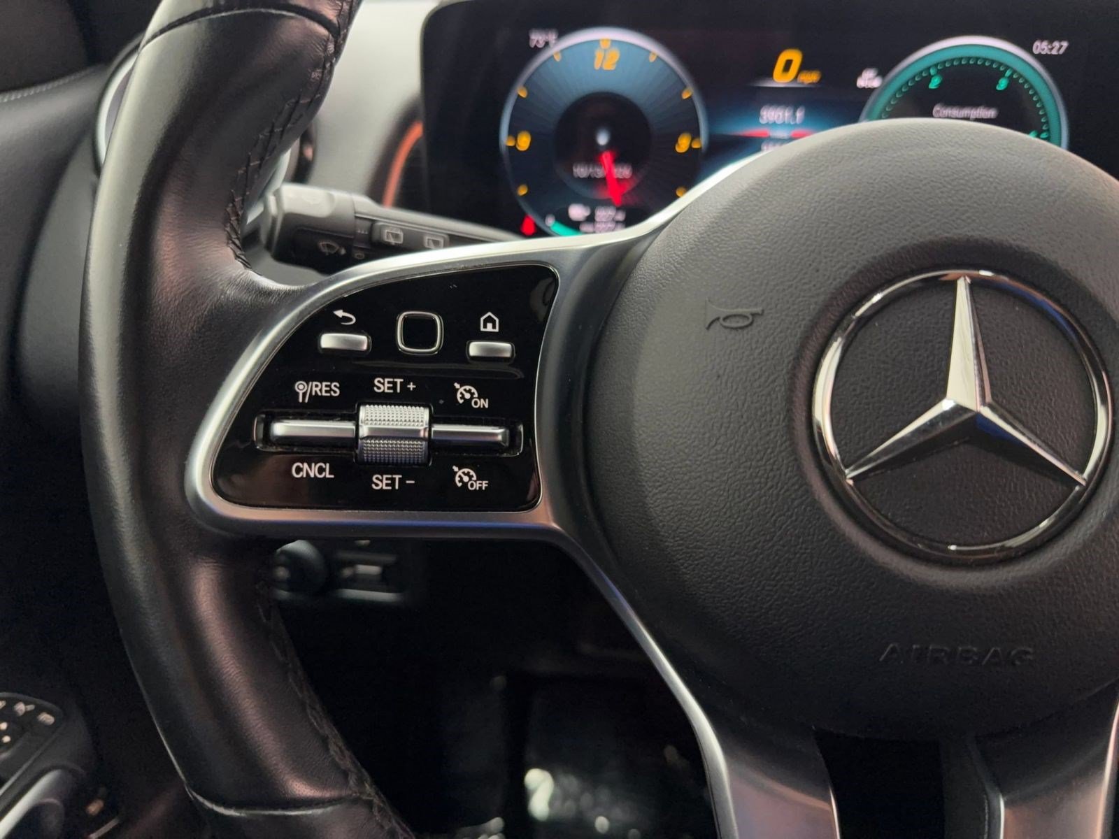 Used 2023 Mercedes-Benz EQB 300 4MATIC image 13