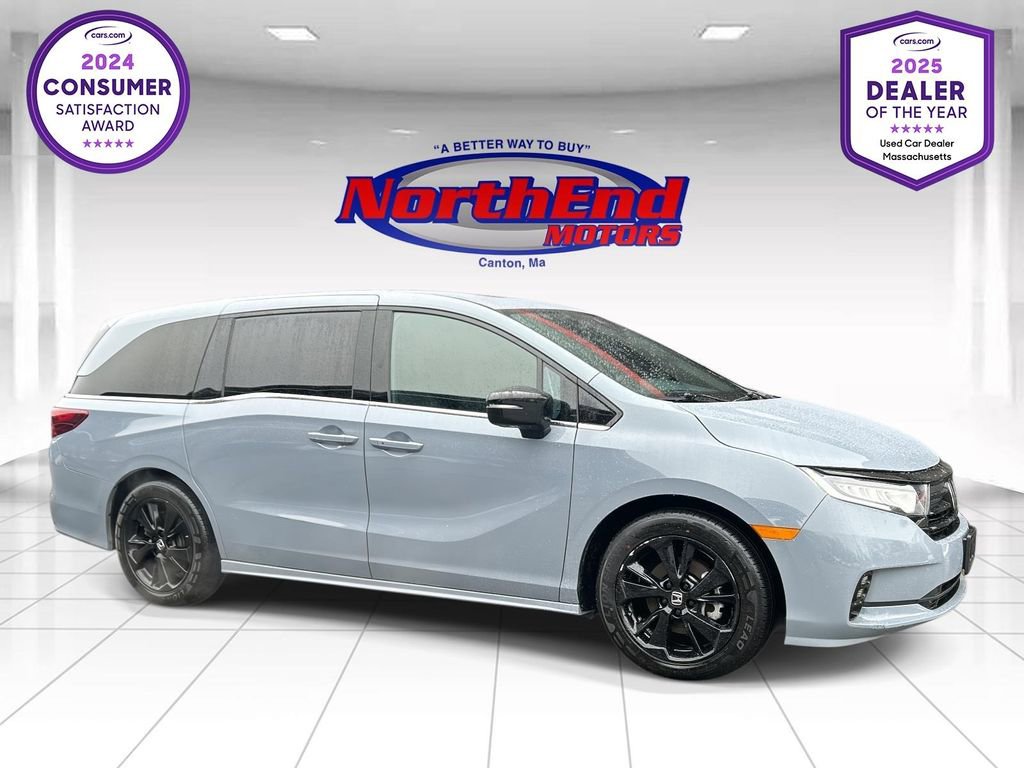 Used 2024 Honda Odyssey Sport image 1