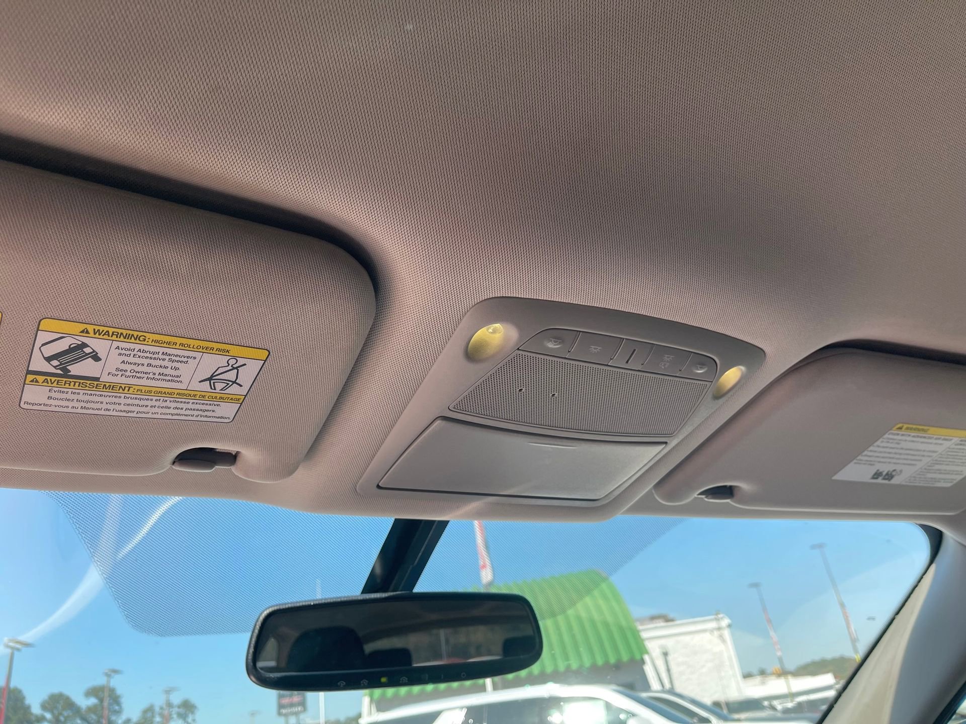 Used 2019 Nissan Pathfinder SV image 19