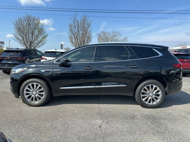 Used 2021 Buick Enclave Essence AWD/4WD image 4