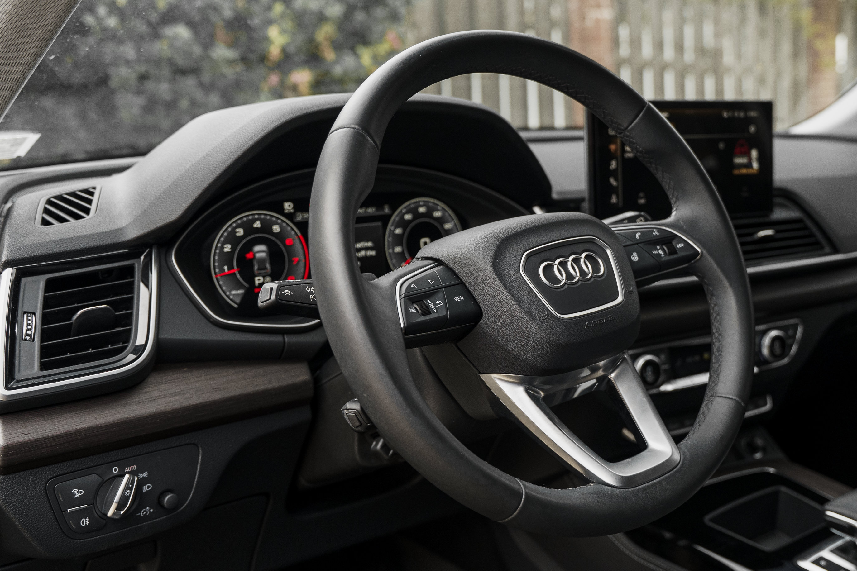 Used 2024 Audi Q5 2.0T Premium Plus w/ Premium Plus Package AWD/4WD image 8