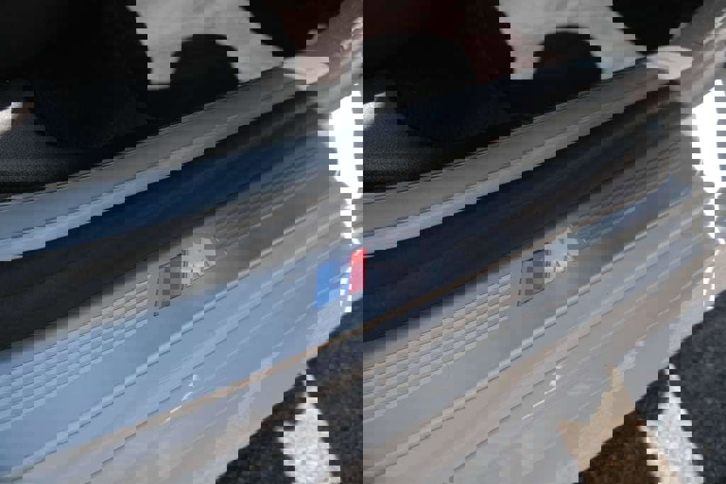 Used 2021 BMW 750i xDrive w/ M Sport Package image 48