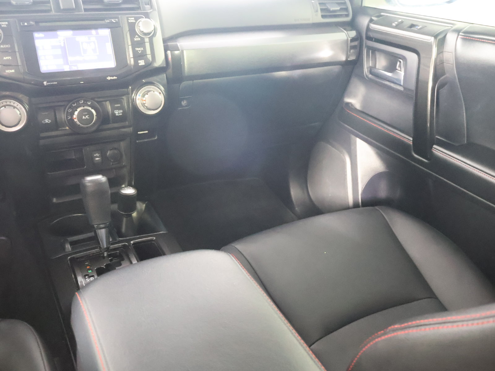 Used 2014 Toyota 4Runner Trail Premium AWD/4WD image 37