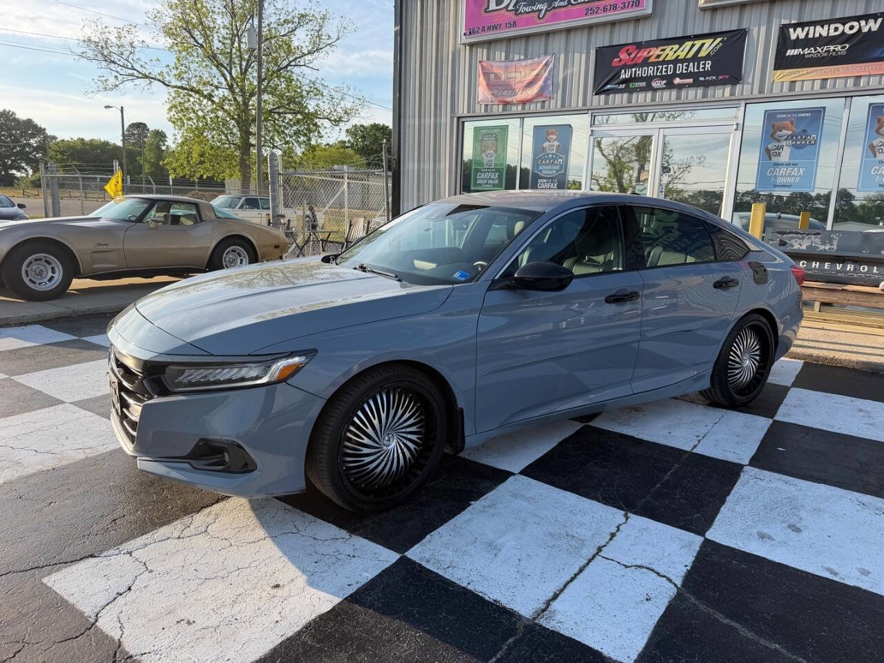 Used 2022 Honda Accord Sport image 2