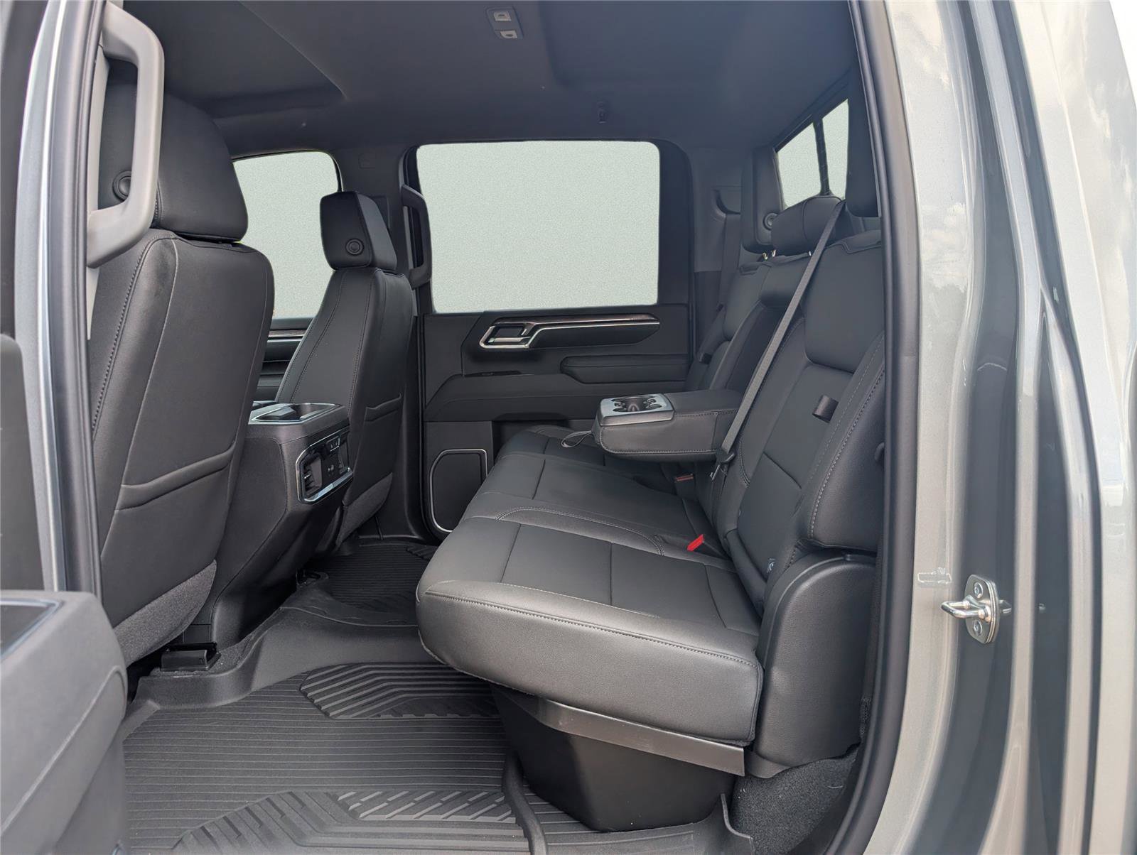 New 2026 Chevrolet Silverado 2500 LTZ w/ LTZ Plus Package image 16