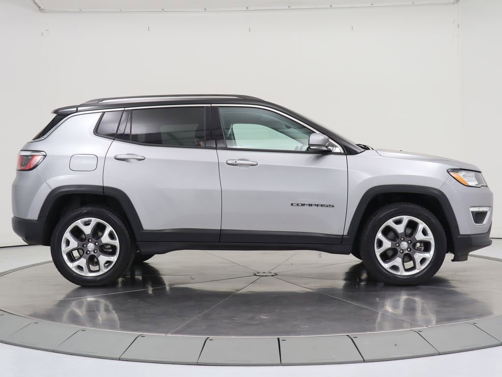 Used 2019 Jeep Compass Limited w/ Safety & Security Group AWD/4WD image 6