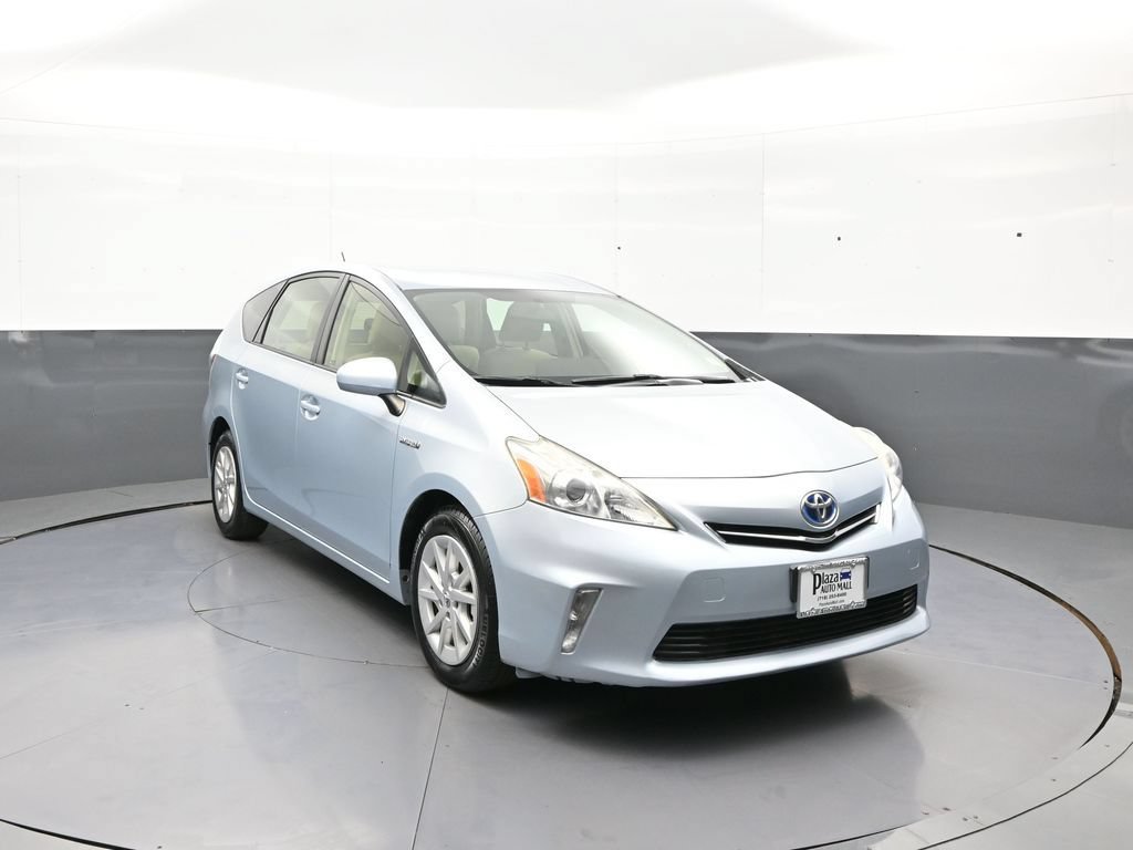 Used 2012 Toyota Prius V Three FWD image 3