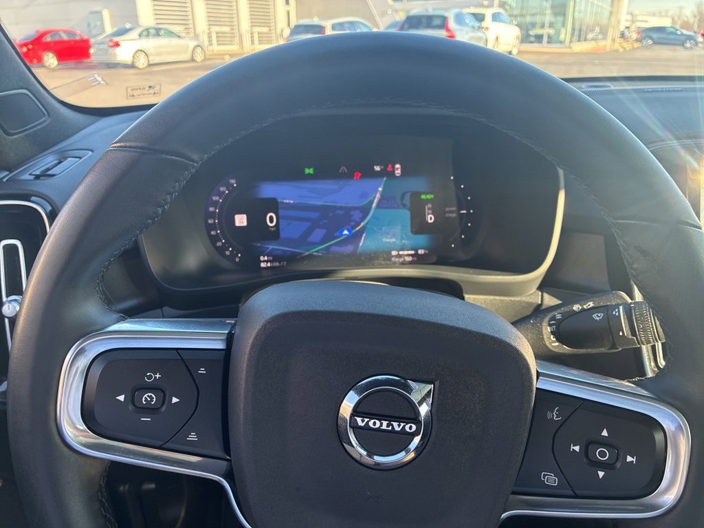 Certified 2023 Volvo C40 P8 Recharge Ultimate image 9