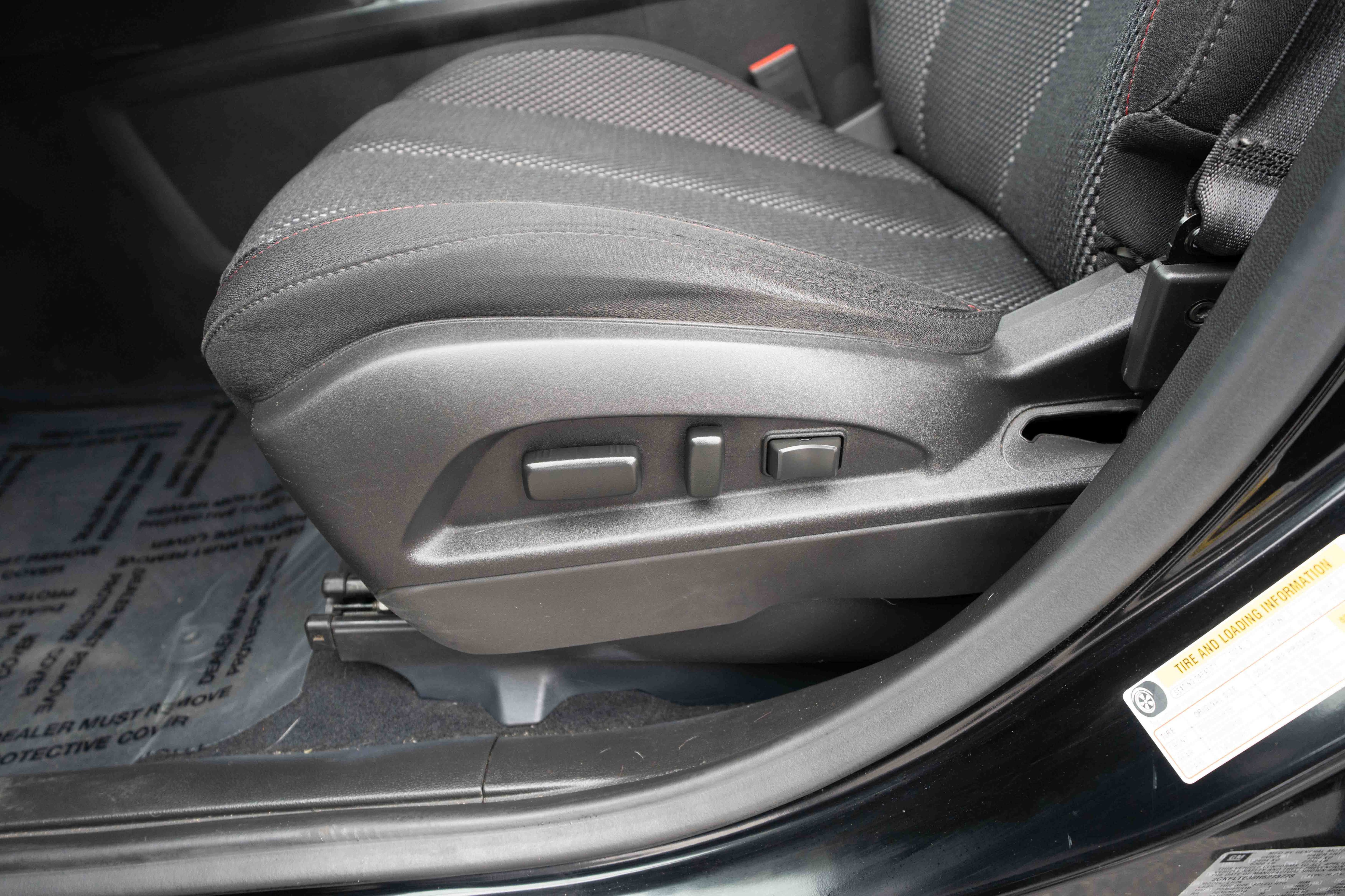 Used 2017 GMC Terrain SLE w/ Convenience Package image 12