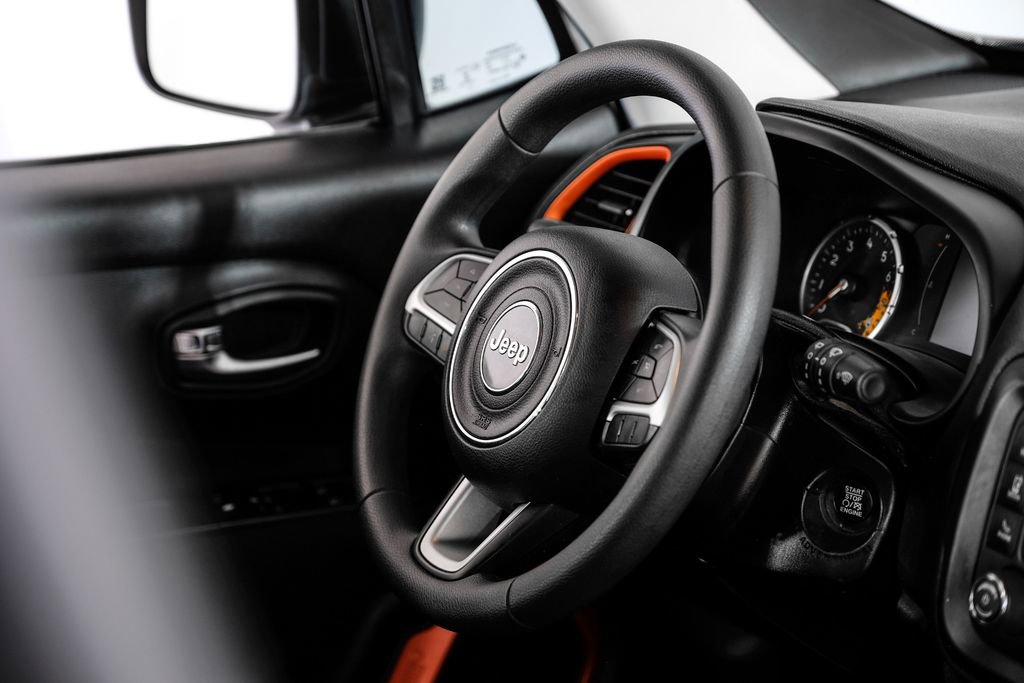 Used 2018 Jeep Renegade Sport w/ Power & Air Group image 11