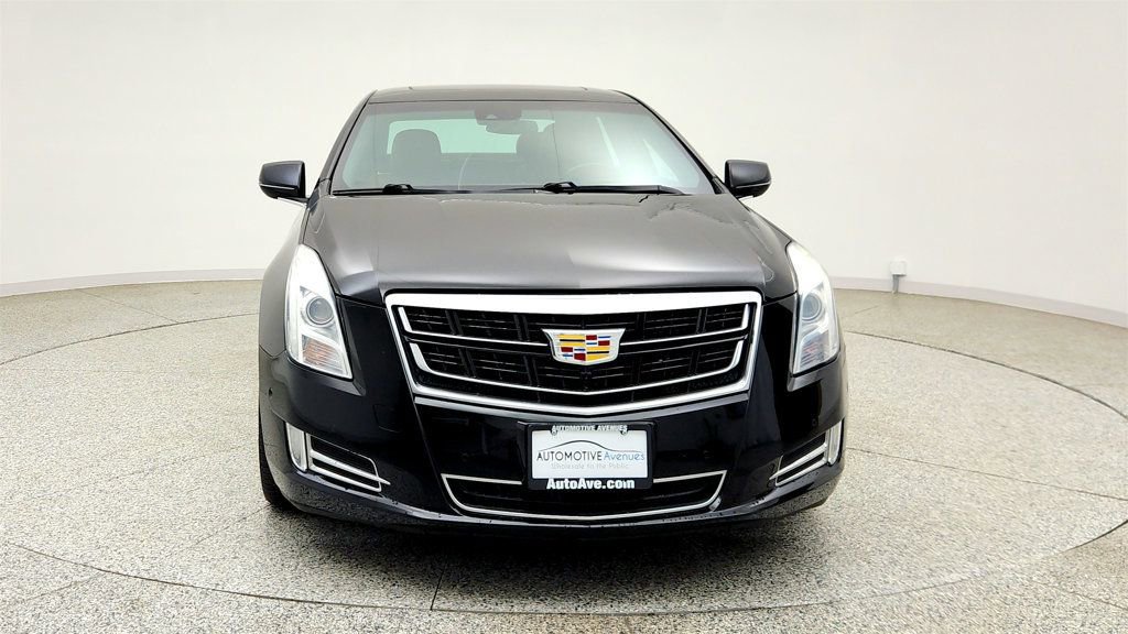 Used 2016 Cadillac XTS Premium FWD image 2