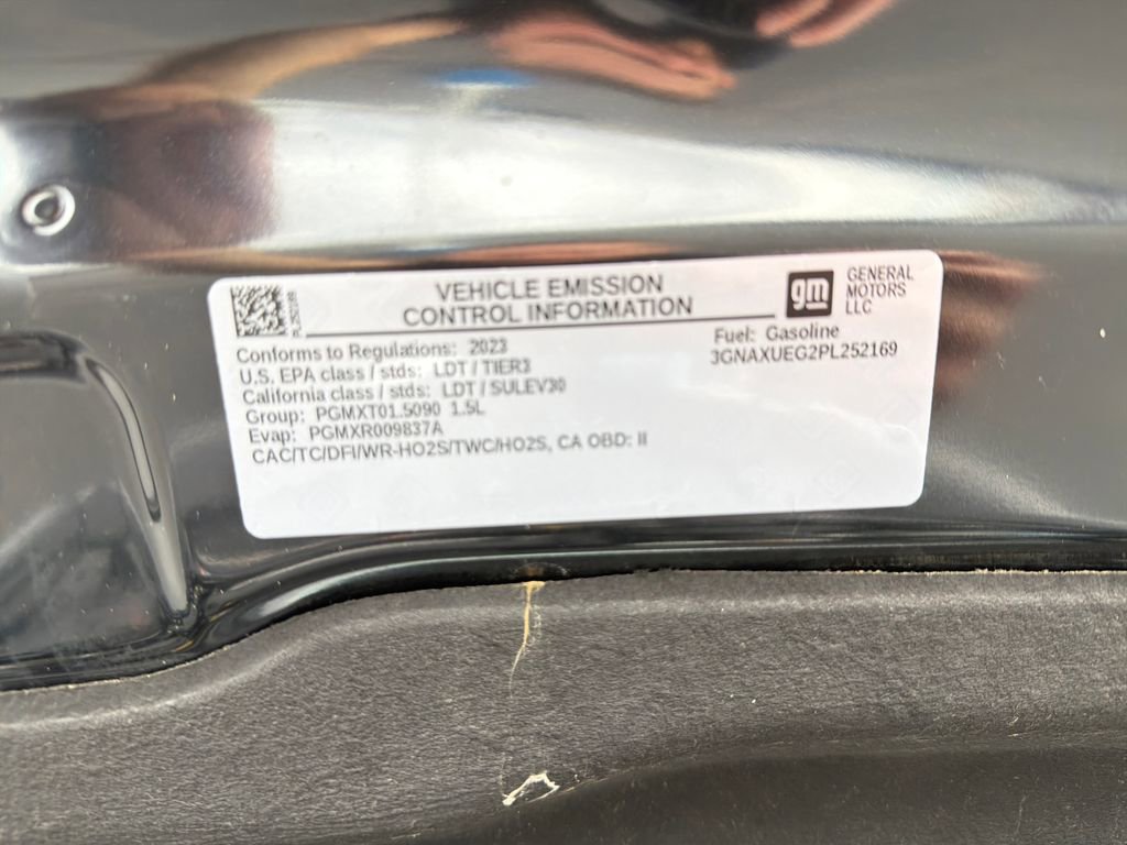 Used 2023 Chevrolet Equinox LT image 28