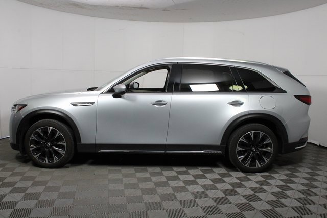 Used 2024 MAZDA CX-90 Plug-In Hybrid w/ Premium Plus image 4