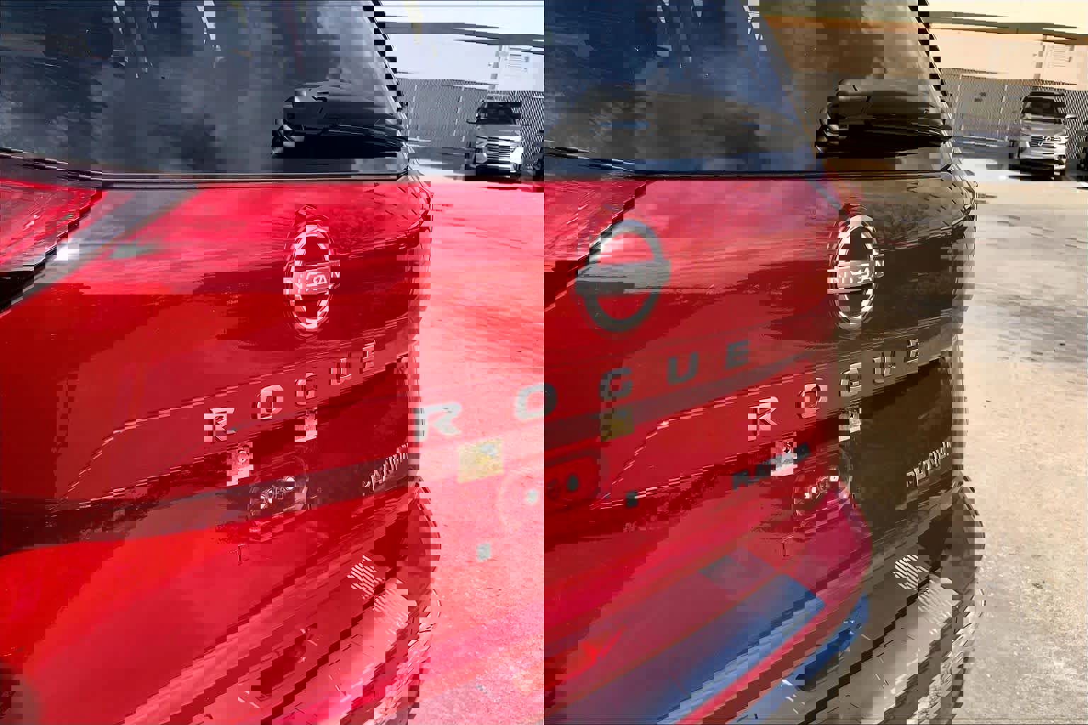 Used 2024 Nissan Rogue Platinum w/ Platinum Premium Package image 32