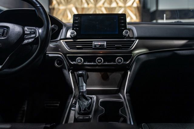 Used 2019 Honda Accord Sport image 17