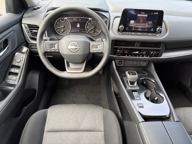 New 2026 Nissan Rogue SV w/ Cold Weather Package FWD image 19