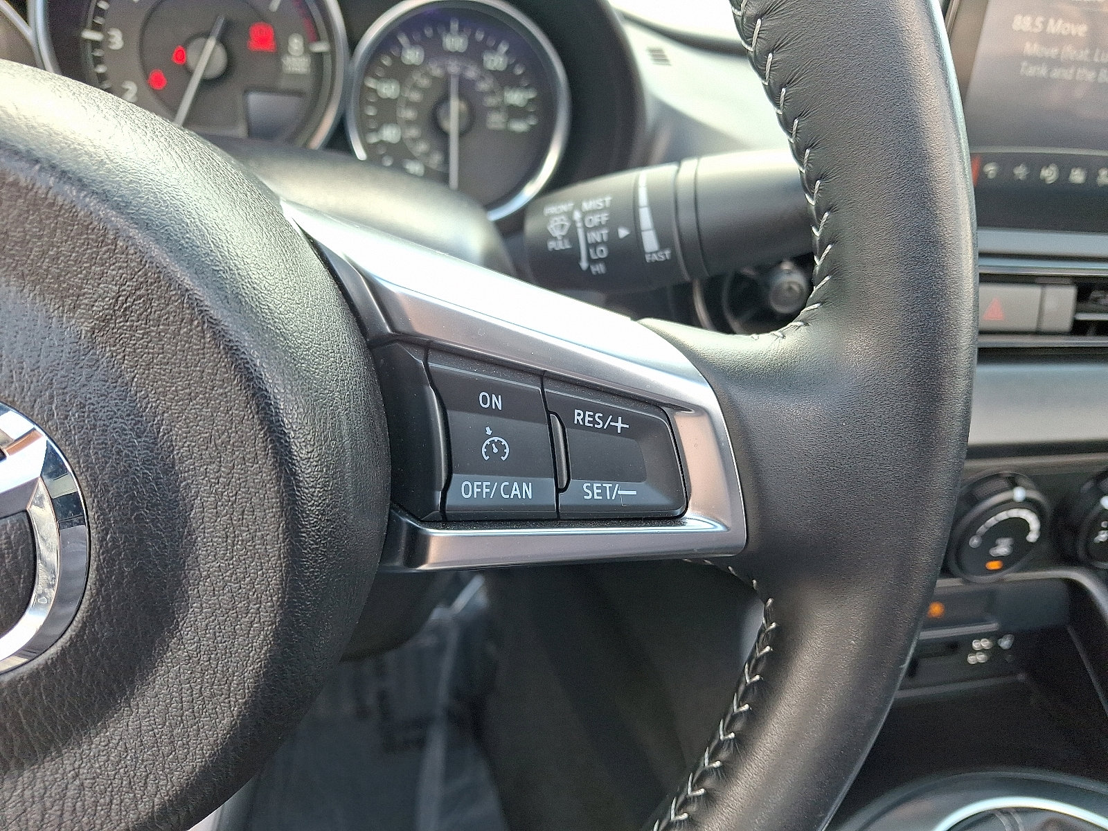 Used 2021 MAZDA MX-5 Miata Sport image 20