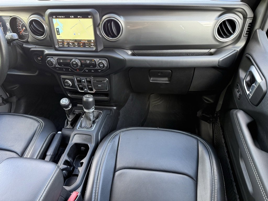 Used 2021 Jeep Gladiator Overland image 11