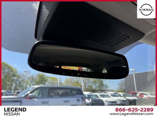 Used 2024 Nissan Armada SL w/ Cargo Package image 32