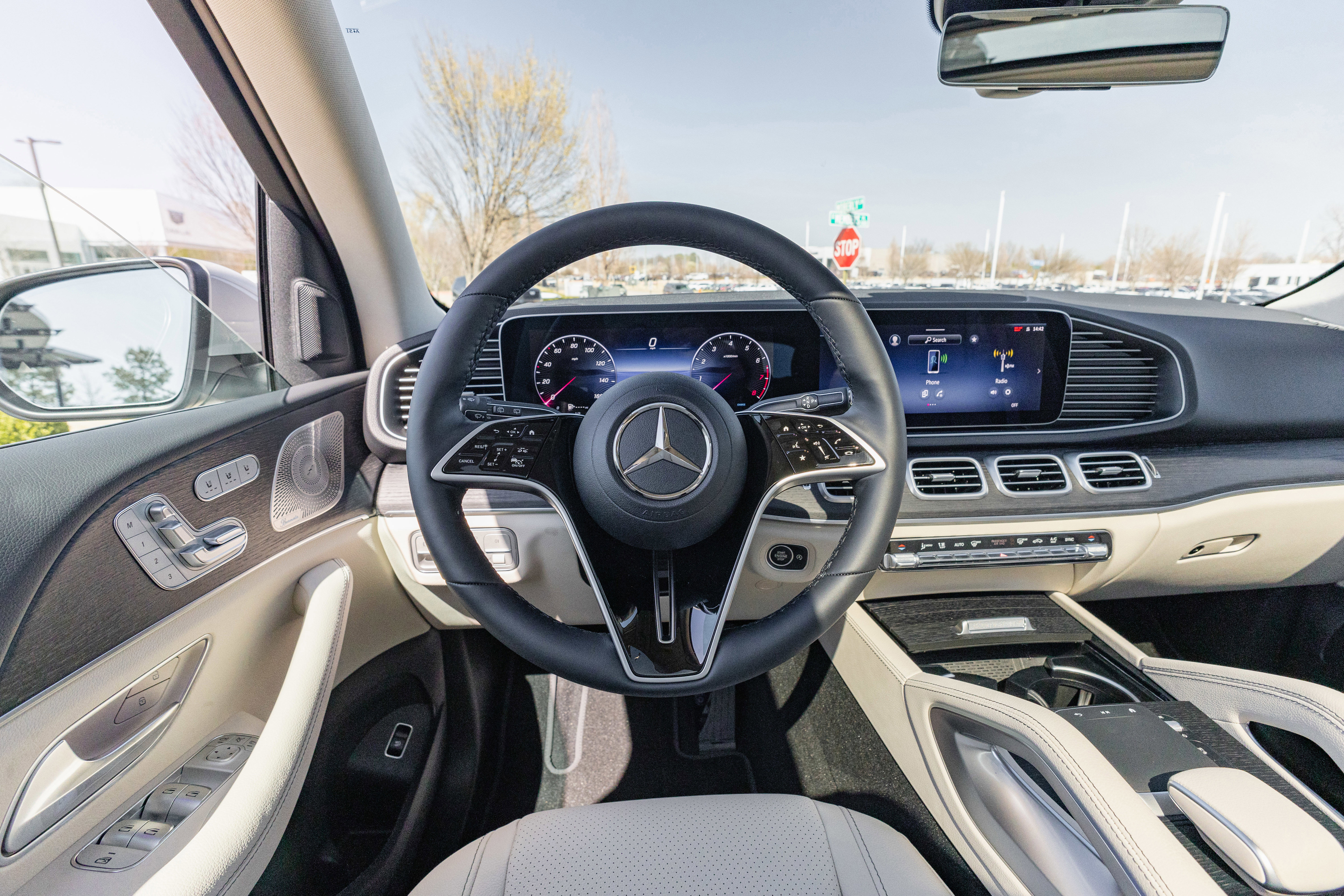 New 2026 Mercedes-Benz GLE 350 4MATIC image 17