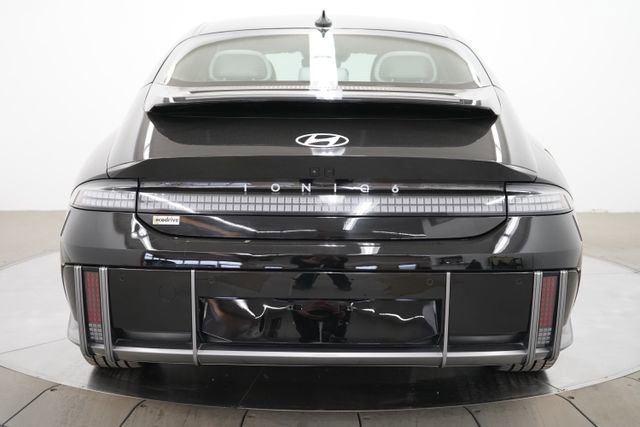 Used 2024 Hyundai Ioniq 6 Limited image 6