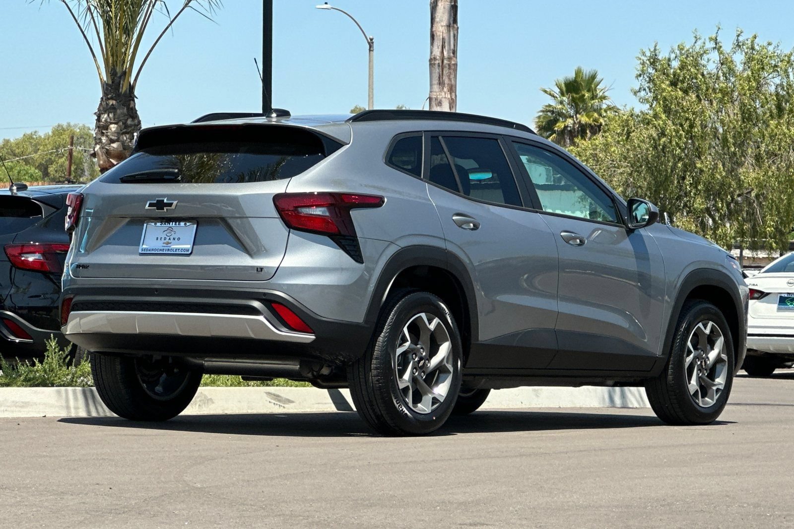New 2026 Chevrolet Trax LT w/ Driver Confidence Package FWD image 4